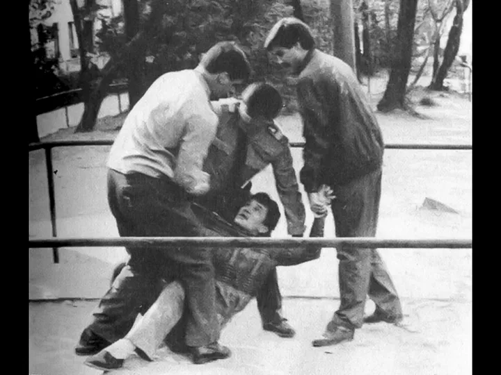 задержание Мансура Шелковникова задержание Мансура Шелковникова