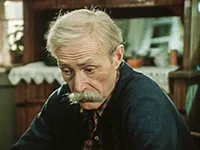 Николай Гринько в роли дедушки Кроша Николай Гринько в роли дедушки Кроша